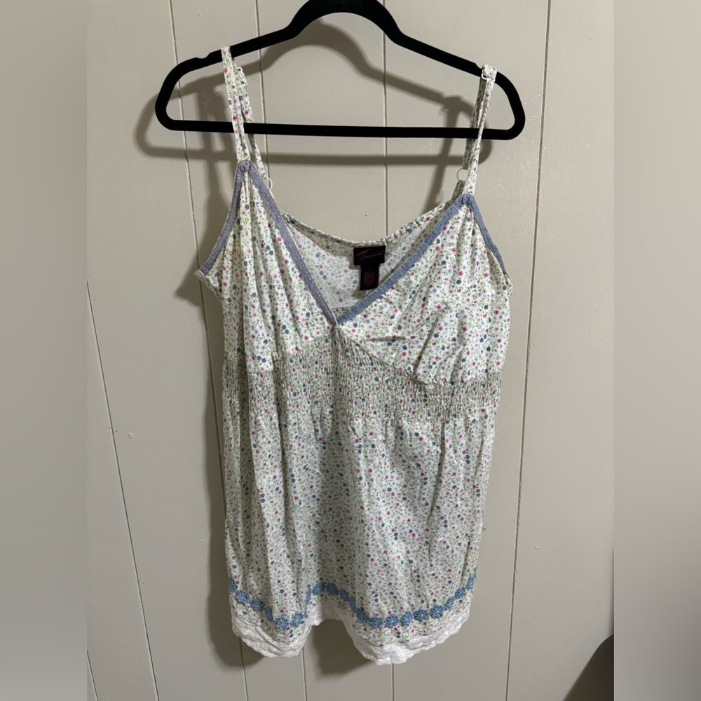 Torrid plus size 2 2x 18/20 vintage white ditsy floral embroidery Y2K tank top